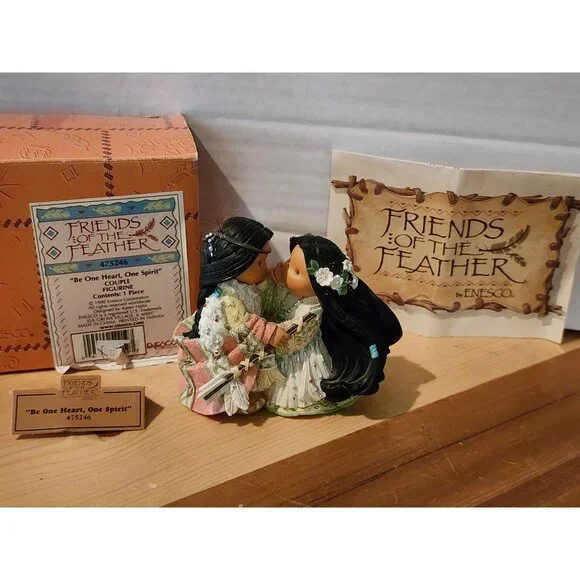 Enesco Friends Of The Feather "Be One Heart One Spirit" Collectible Figurine - Picture 4 of 7